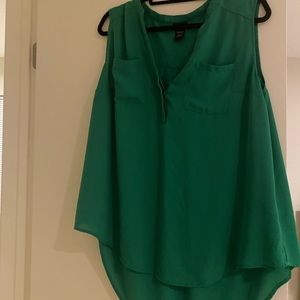 Green sleeveless shirt torrid